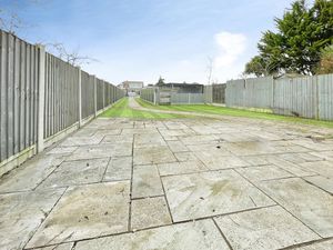 Harwich Road- click for photo gallery